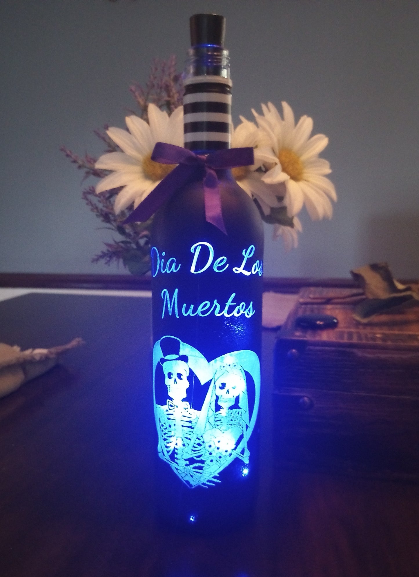 day of the dead engraved wine bottle decoration